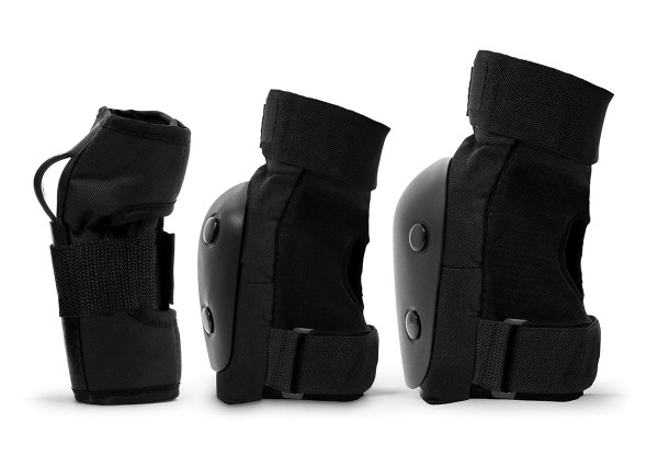 RKD590 REKD Junior Heavy Duty Pad Set Black All Pads Side.jpg