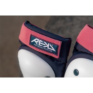 RKD600 REKD Heavy Duty Triple Pad Set BluePink Lifestyle 2.jpg