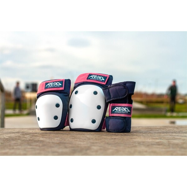 RKD600 REKD Heavy Duty Triple Pad Set BluePink Lifestyle 4.jpg