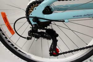 Rower-Gorski-dla-Dziewczynki-Dzieciecy-MTB-Turbo-10-14Lat-Turkusowy-24-Kolor-niebieski.jpg
